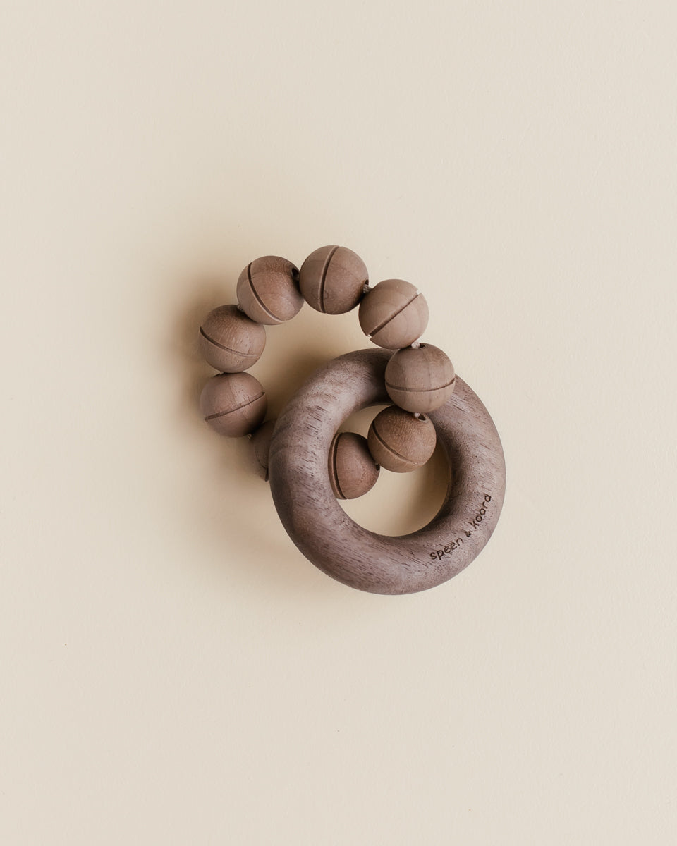 teething ring ezra - walnut